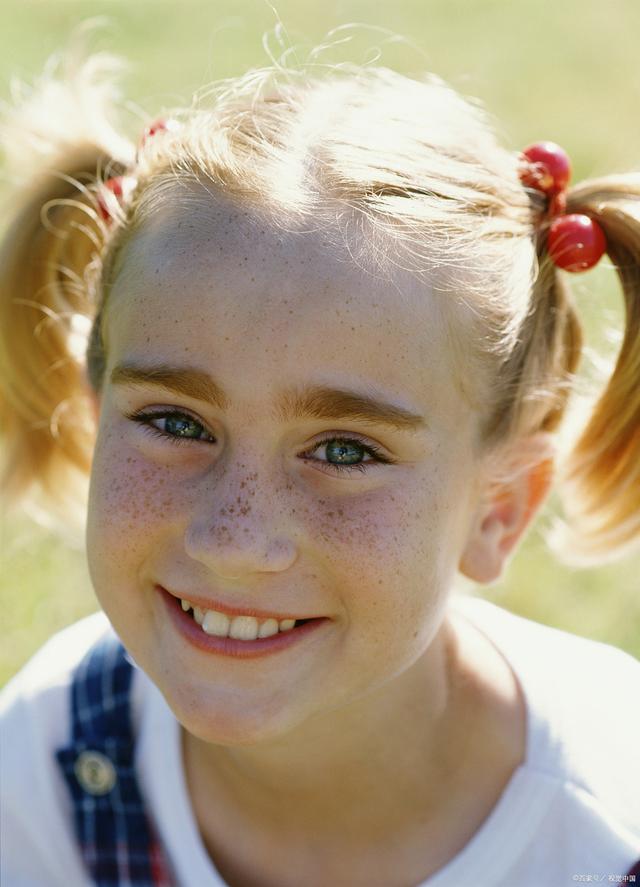 「医疗美容知识必读」痘坑脸怎么办!痘痘肌适合用微针祛除痘坑吗?