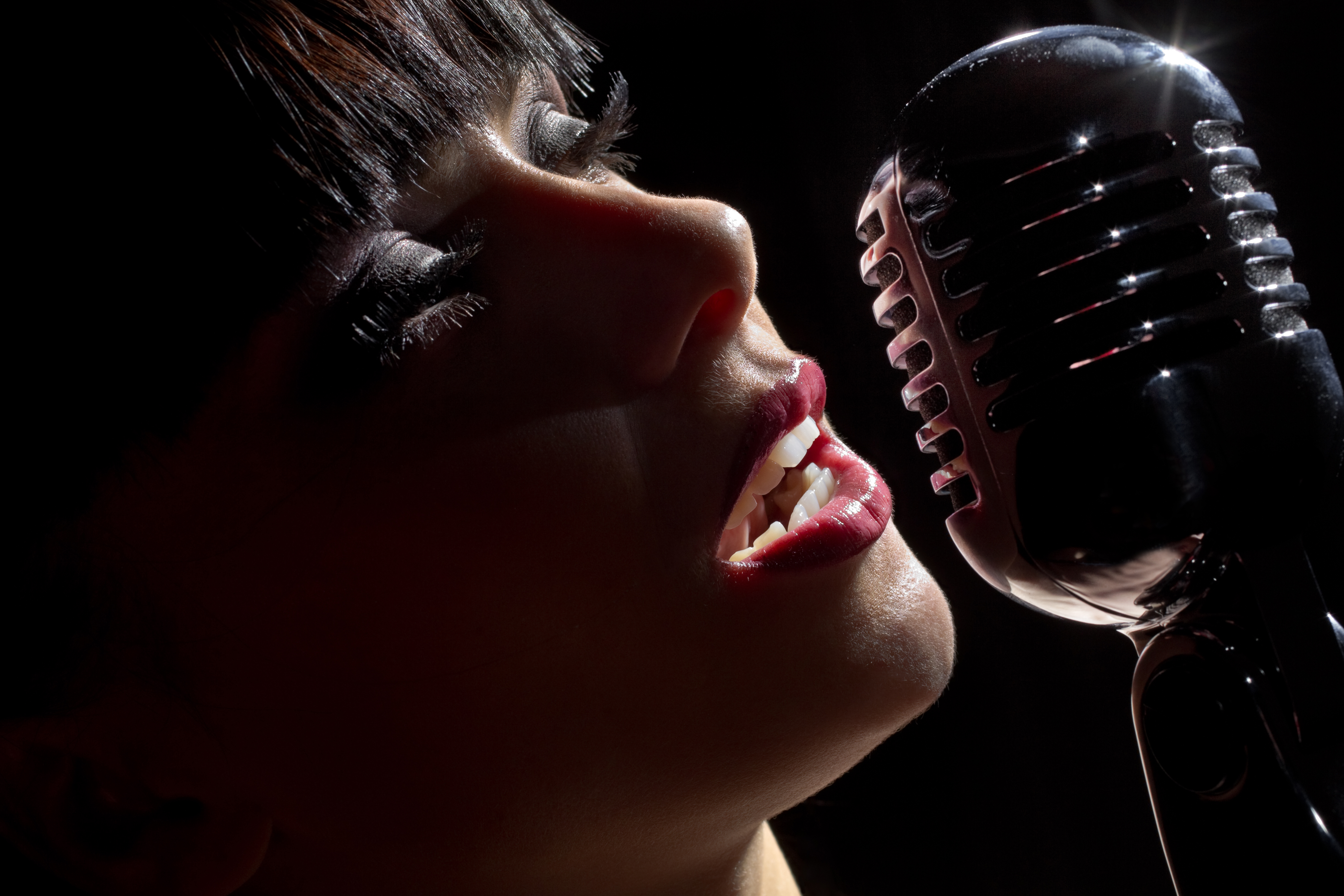 唱歌技巧之高音技巧(2):如何突破高音的瓶颈男