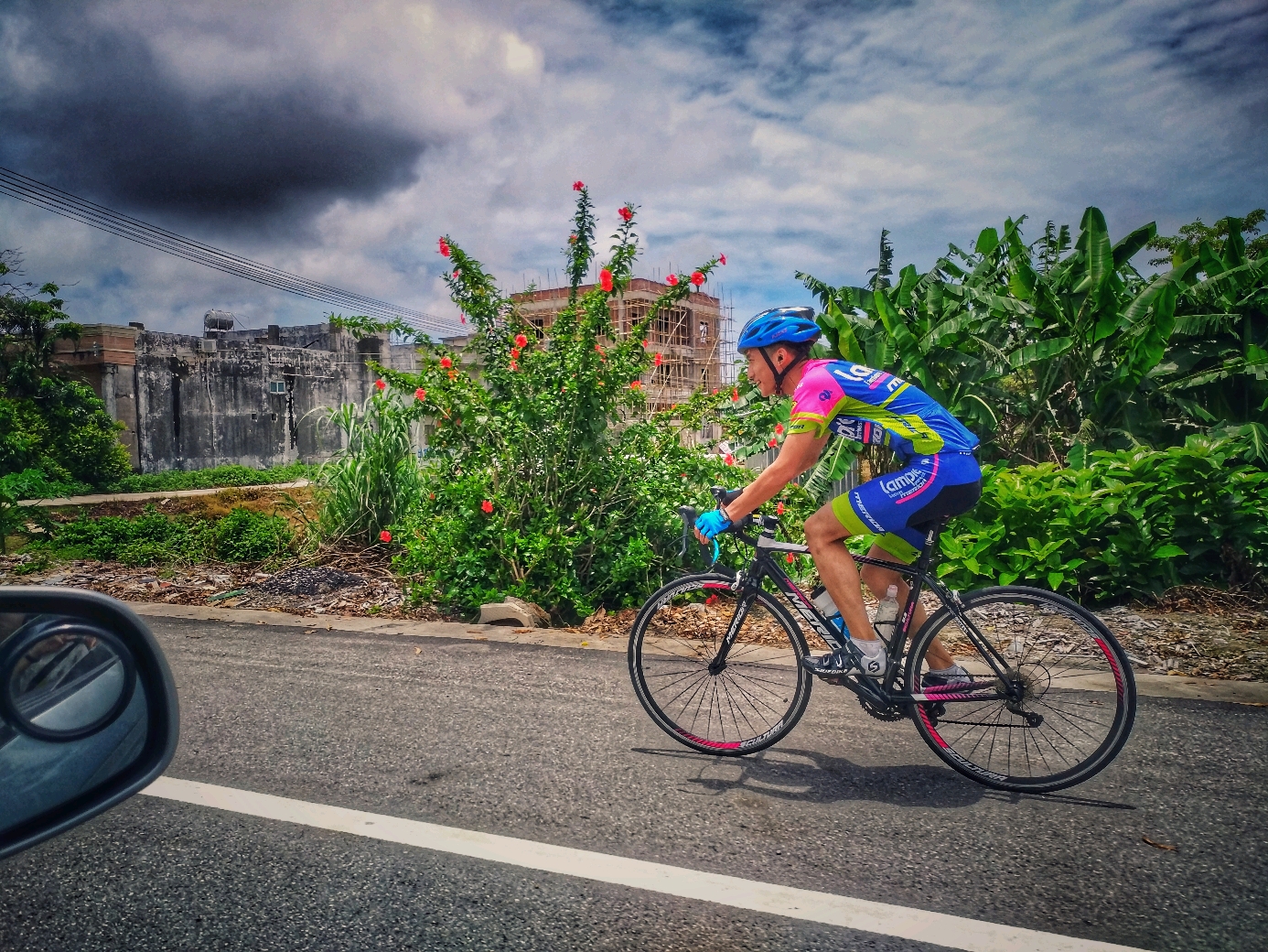 对于公路车骑姿的说法