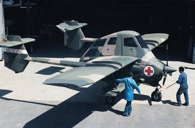 澳大利亚pl-12双翼机,用丑飞机改装成更丑的