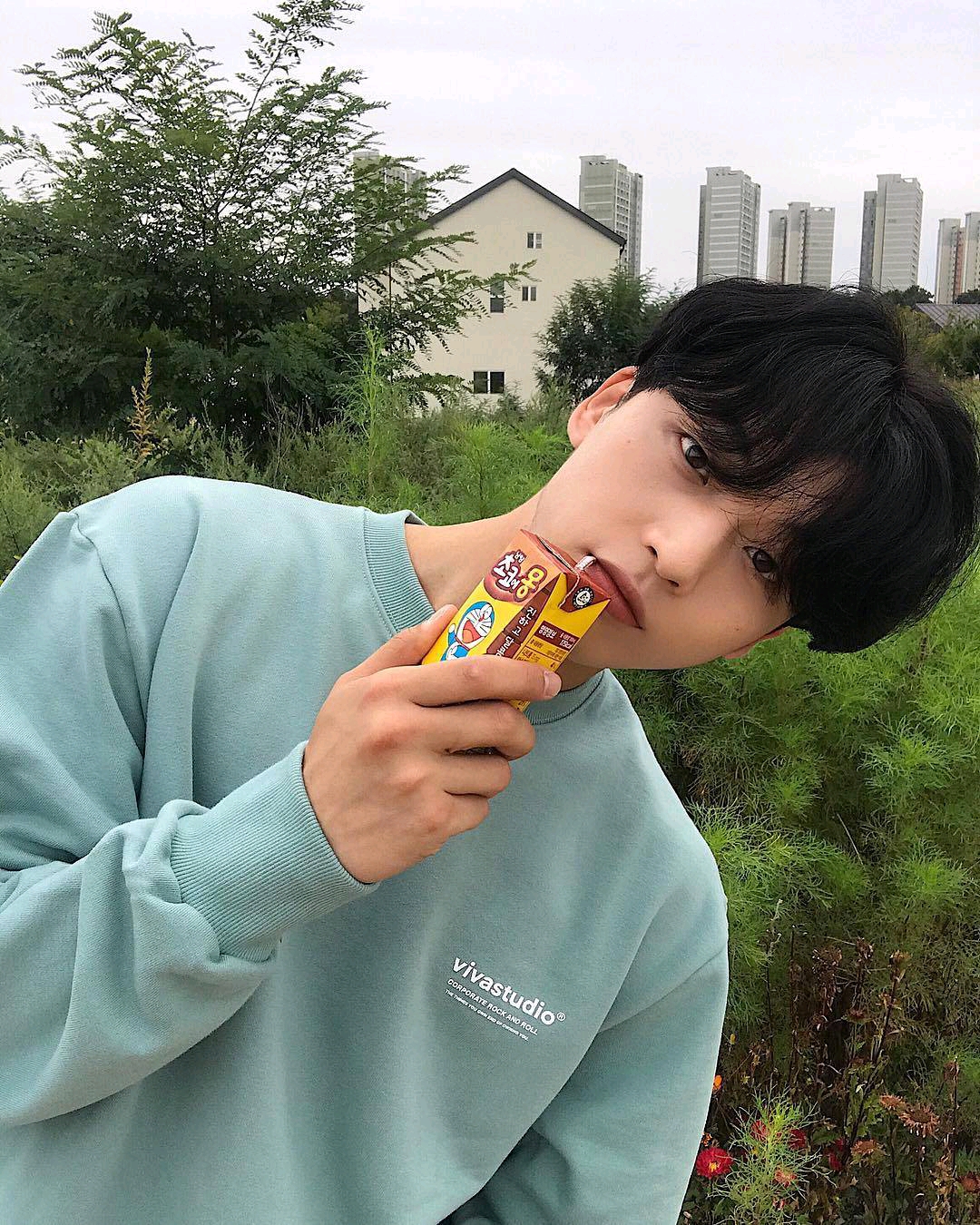 「似懂非懂」这部剧的男主长得真的好帅啊!