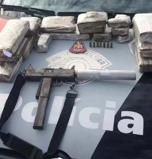 黑帮最爱冲锋枪,终遭美国禁用,cs中"b34"这么猛?|轻武专栏