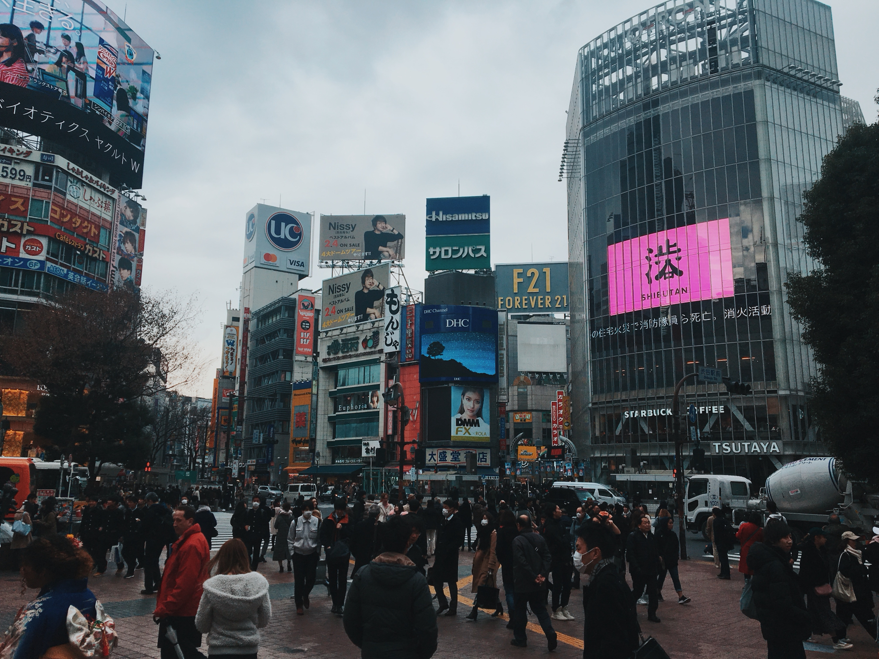 我的关西东京之旅7—涩谷公共广场·明治神宫·新宿电影院