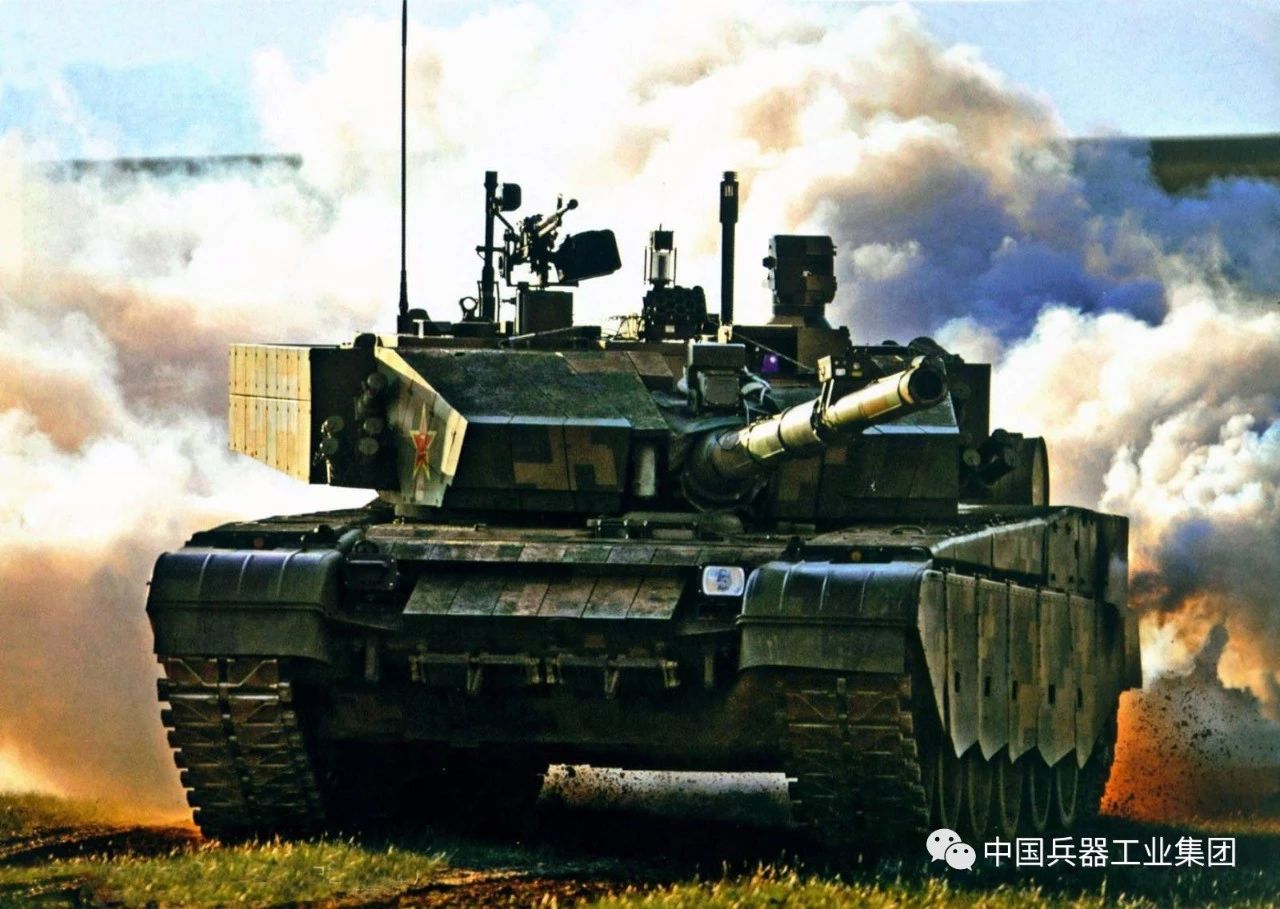 这个433阵容火力最猛 猛的一匹!中锋: 99a坦克 特长:嗯……everything