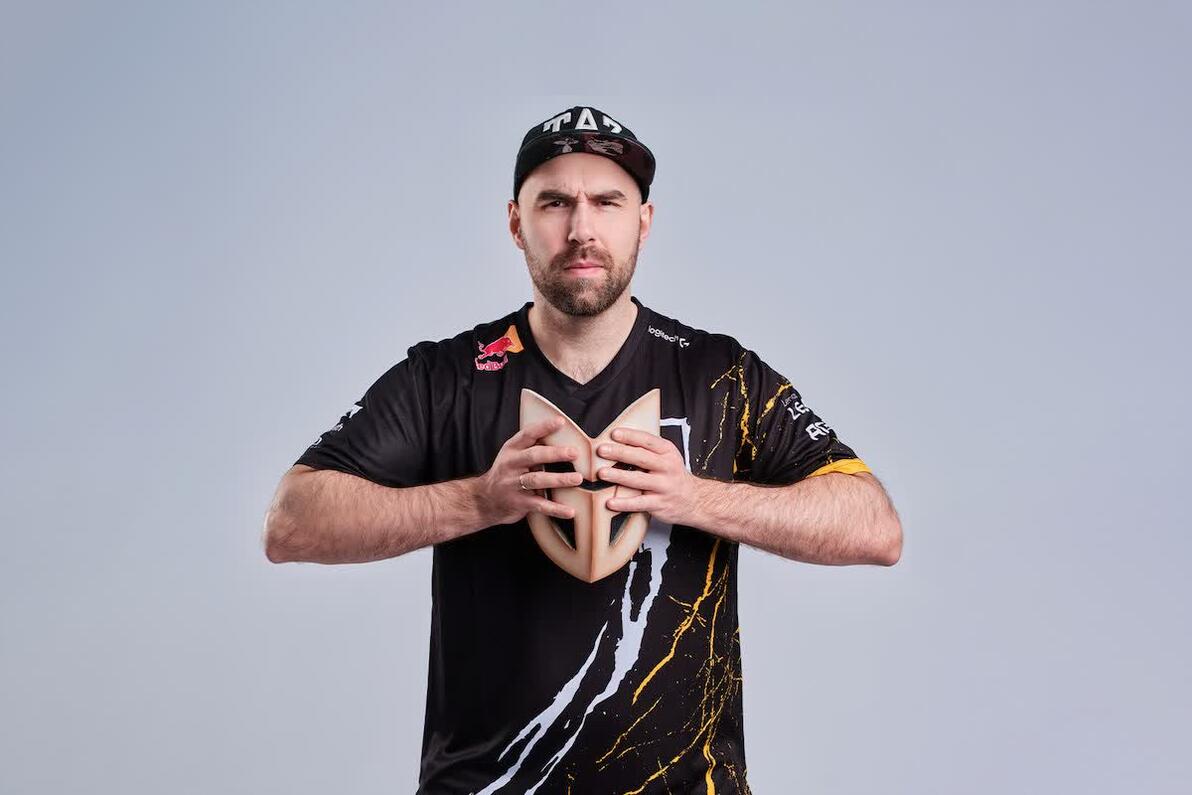 TAZ成为G2的新任主教练 - 哔哩哔哩