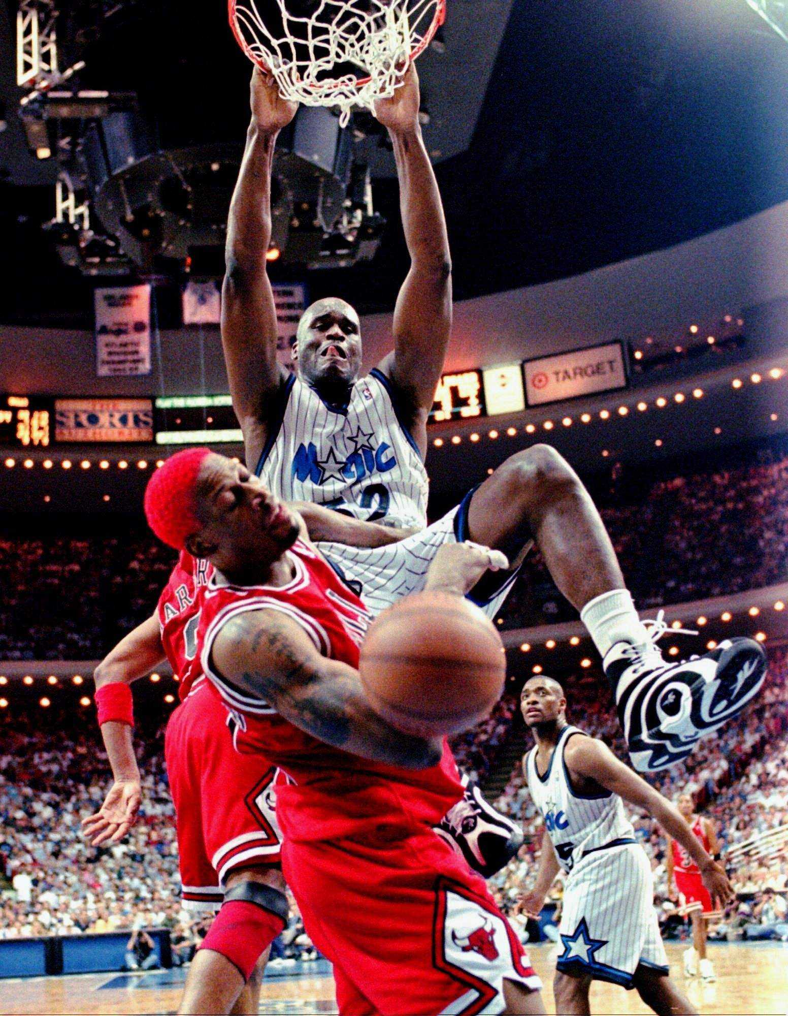 Michael Jordan dunk contest photo explained by SI photographer - Sports Illustrated