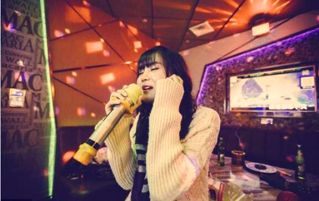 唱歌颤音最简单的办法,一学就会,五分钟你能练