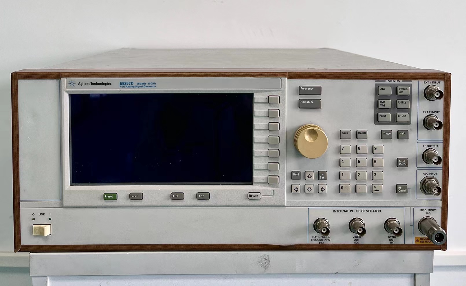 Генератор agilent e8257d