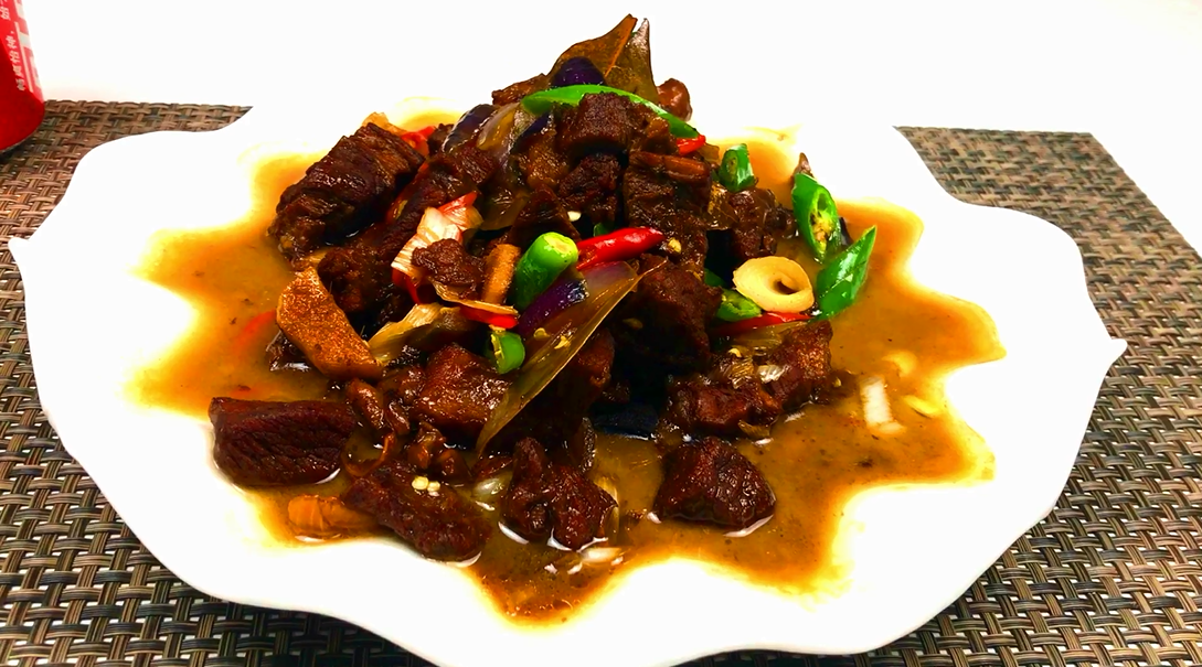 隔壁小孩居然哭了?为什么?大概是闻到我做的