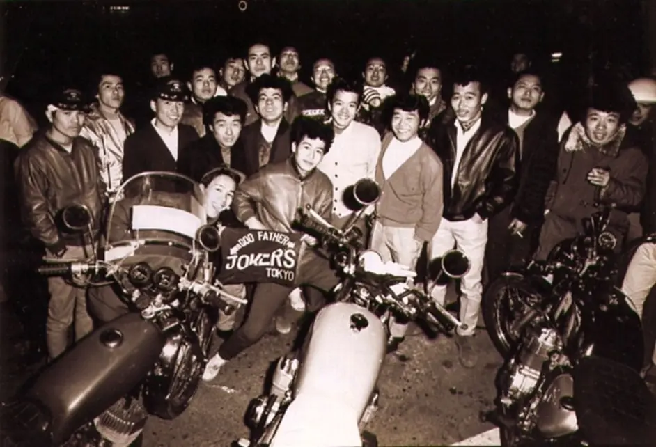 路人眼中的日本暴走族 哔哩哔哩