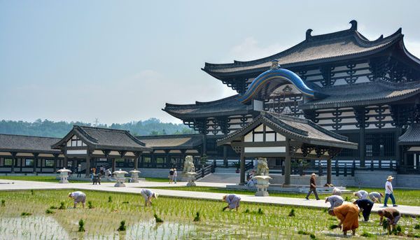 峨眉山光明寺
