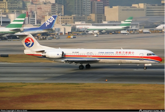 中国东方航空的福克100 - 哔哩哔哩