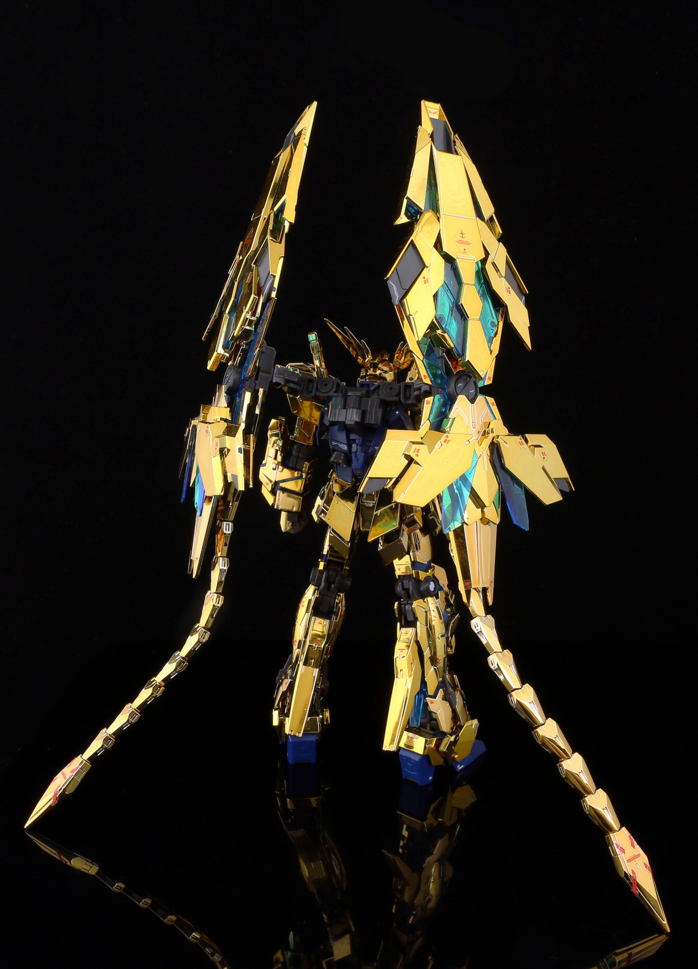 达人佳作我的业余爱好是素组rg1144独角兽高达3号机菲尼克斯narrative