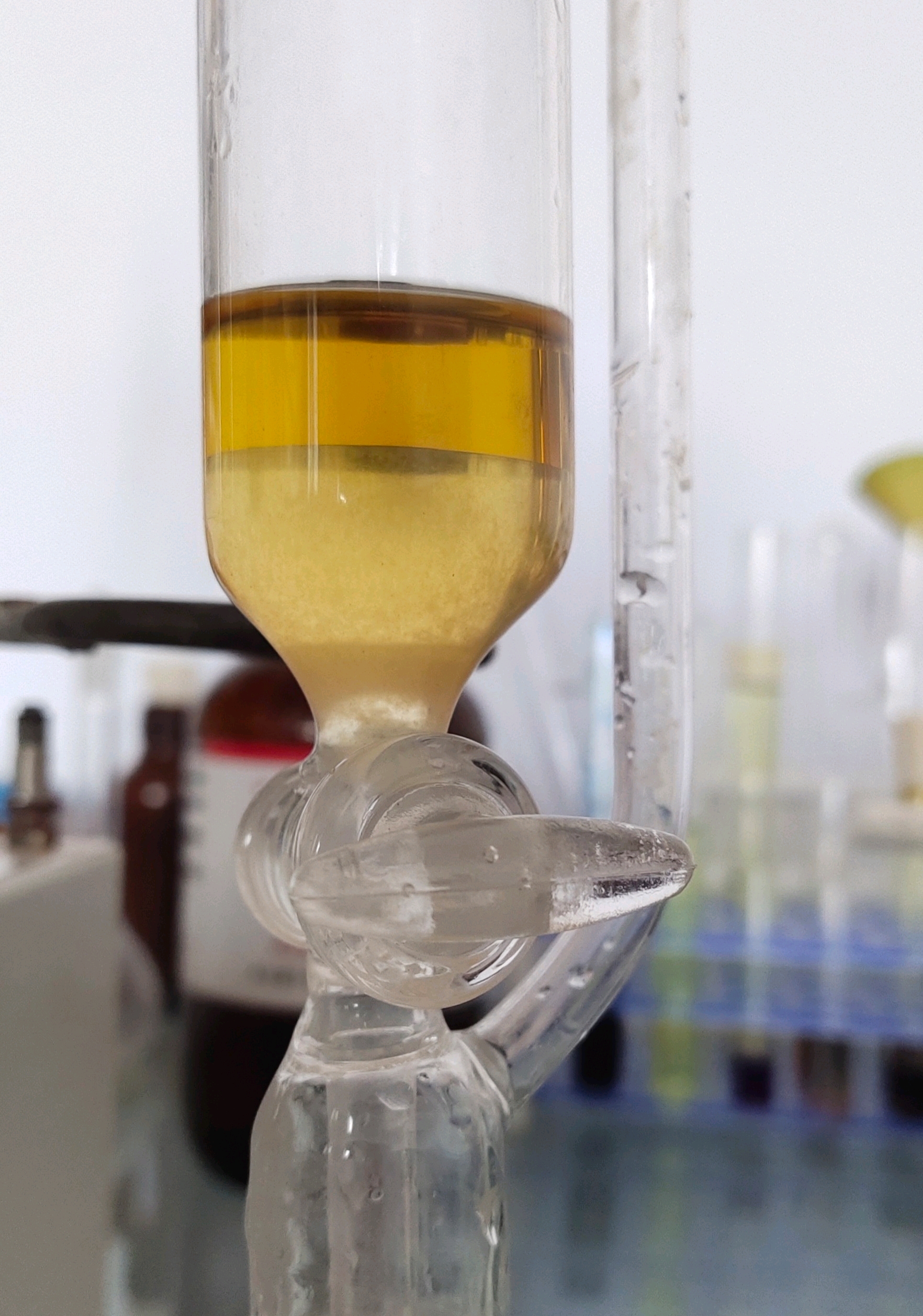 经典簇合物--roussin红盐的合成