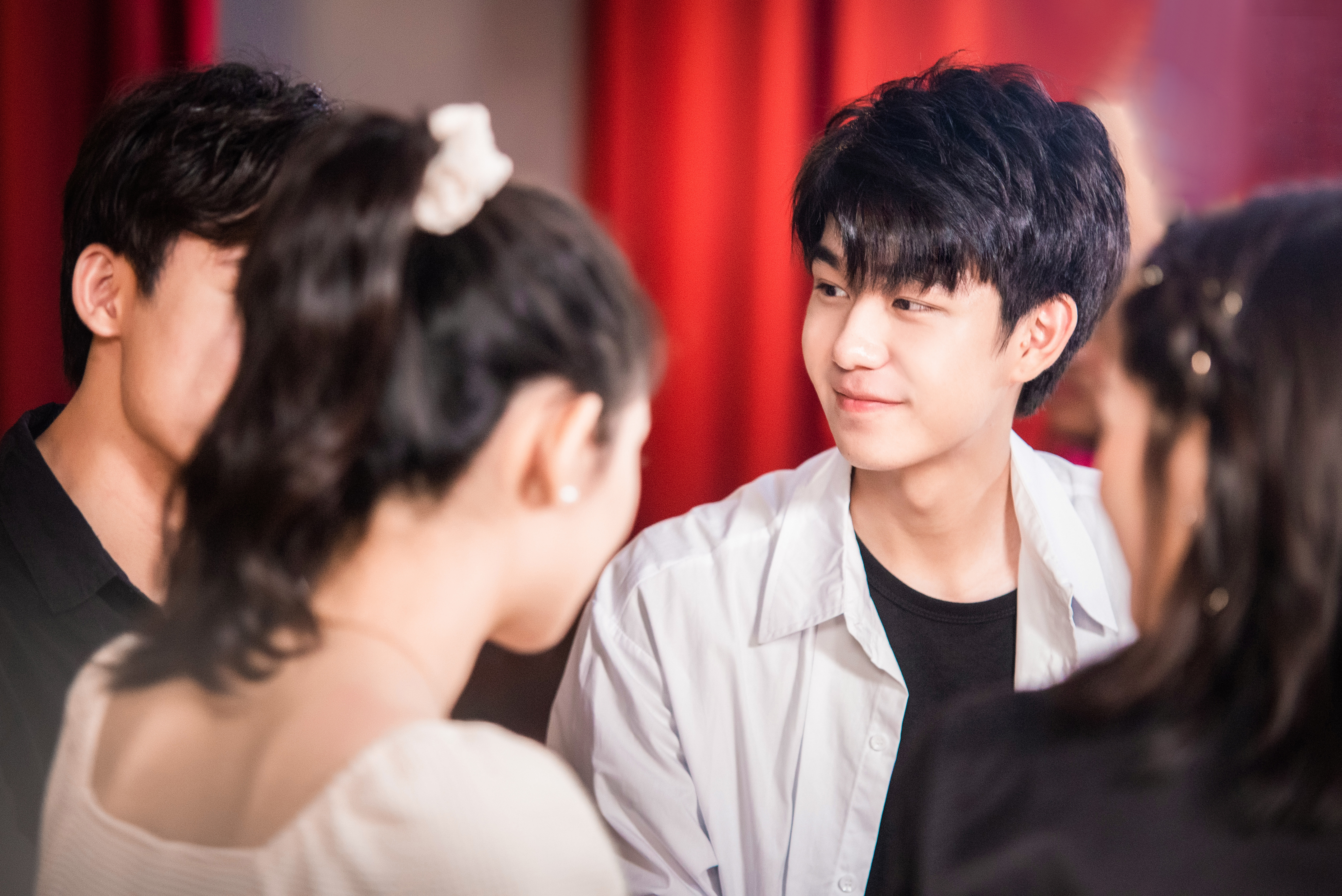 一部不一样的甜宠爱情剧官宣定档!初恋即心动!恋上即一生!