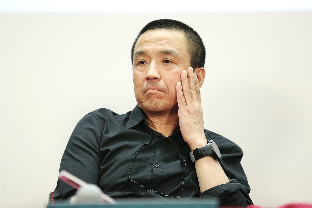 《风中有朵雨做的云》中他本来有望复出,可惜还是戏份被剪