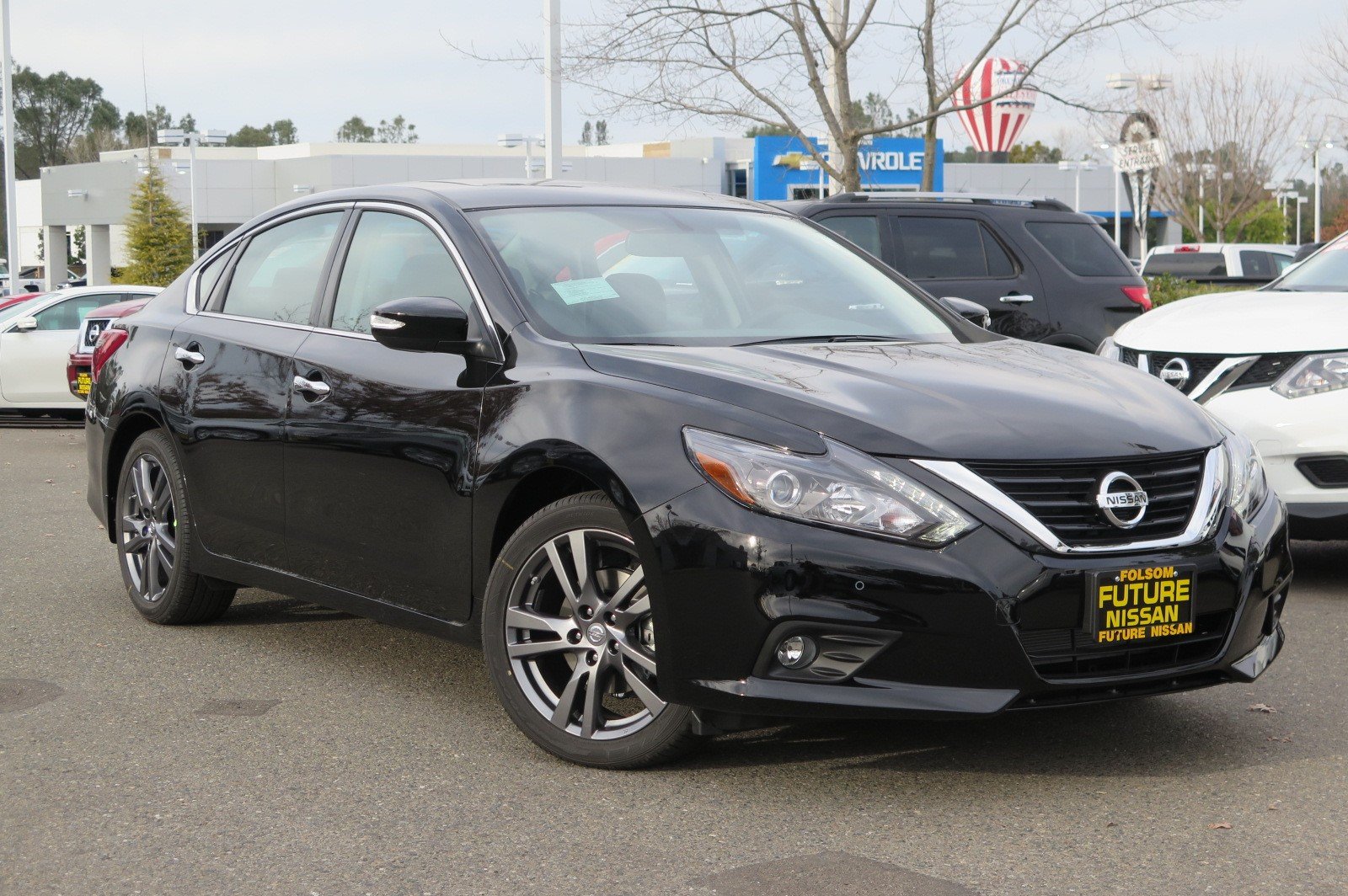 科技 汽车 尼桑天籁国产和美版配置图片对比尼桑天籁在美国销量较好