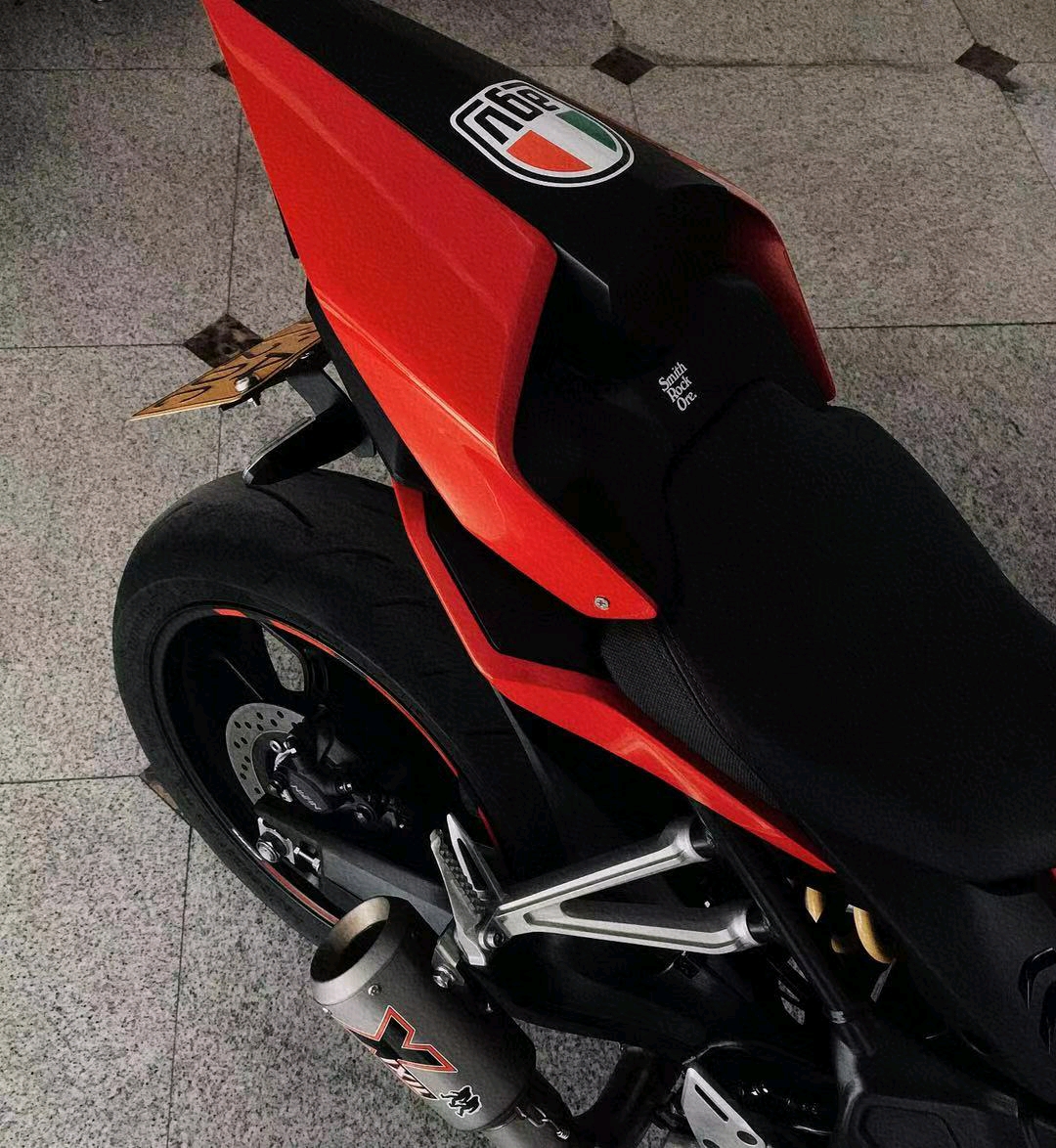 cbr650r改装后驼峰原创