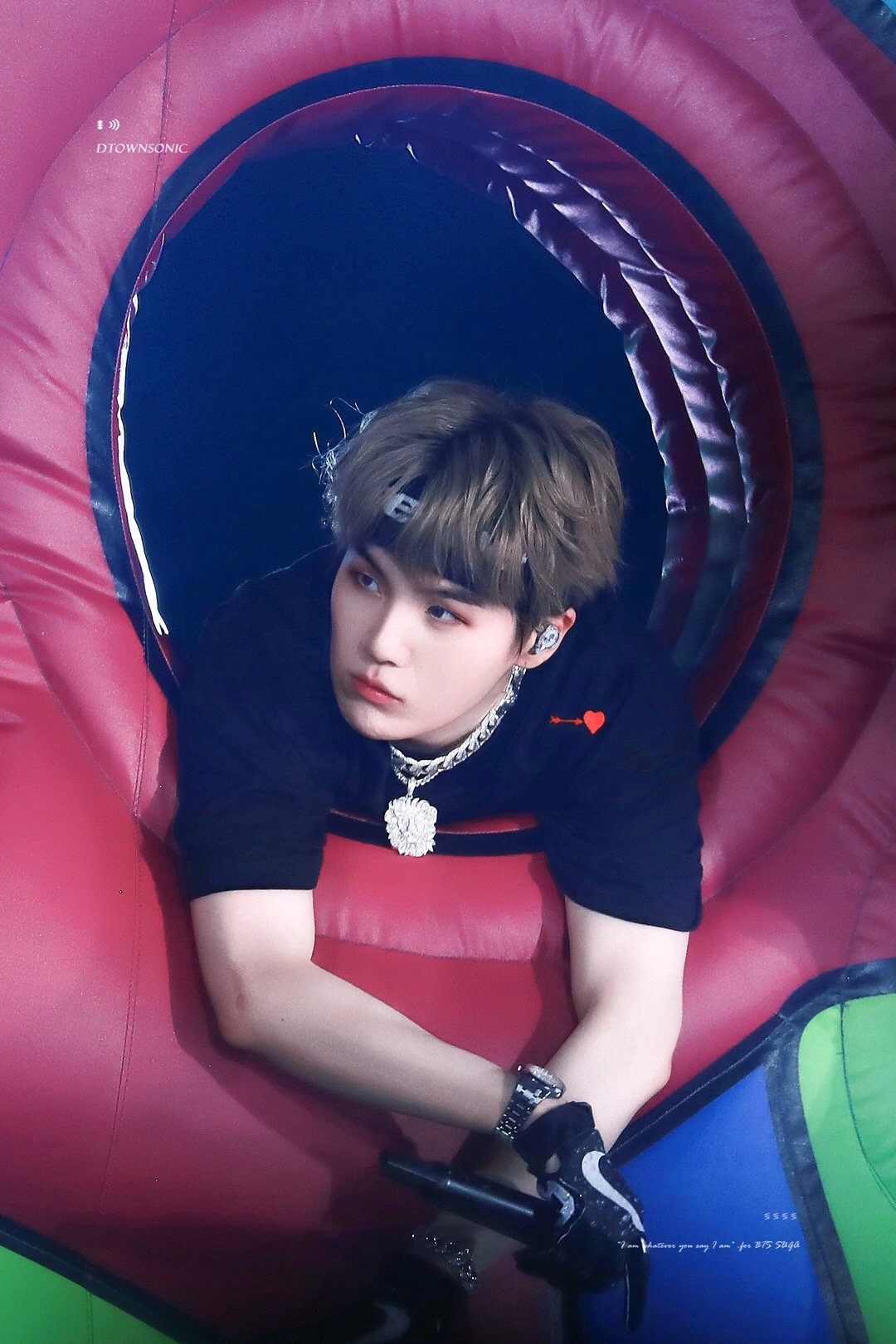 【防弹少年团bts/闵玧其suga】"今天我就睡你家了"