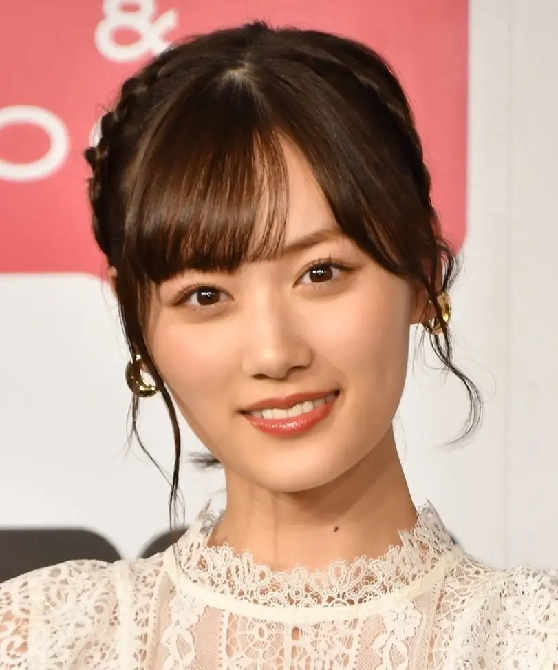 神似前田敦子 乃木坂46王牌之一 山下美月 也许会成为明日之星 哔哩哔哩