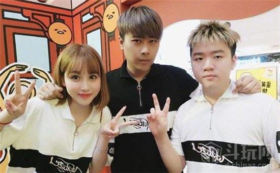 皇族五周年众多老选手祝福独缺五五开 卢老爷也是体面人这么不给面子