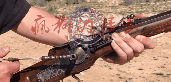 枪械击发方式的升级簧轮打火的原理和历史