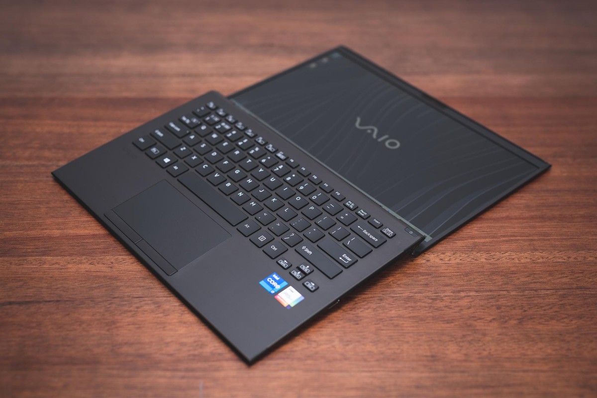 售价26888元起的旗舰笔记本 vaio z 2021版