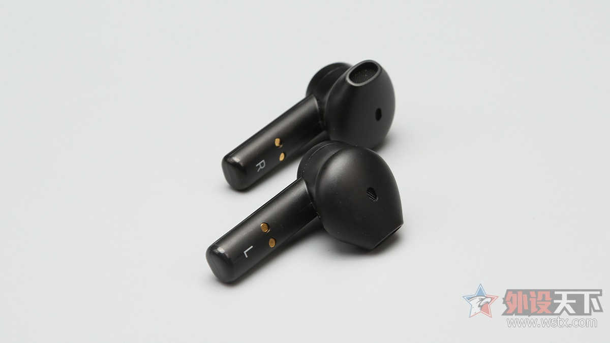 低延迟设计:雷蛇战锤狂鲨真无线蓝牙耳机评测