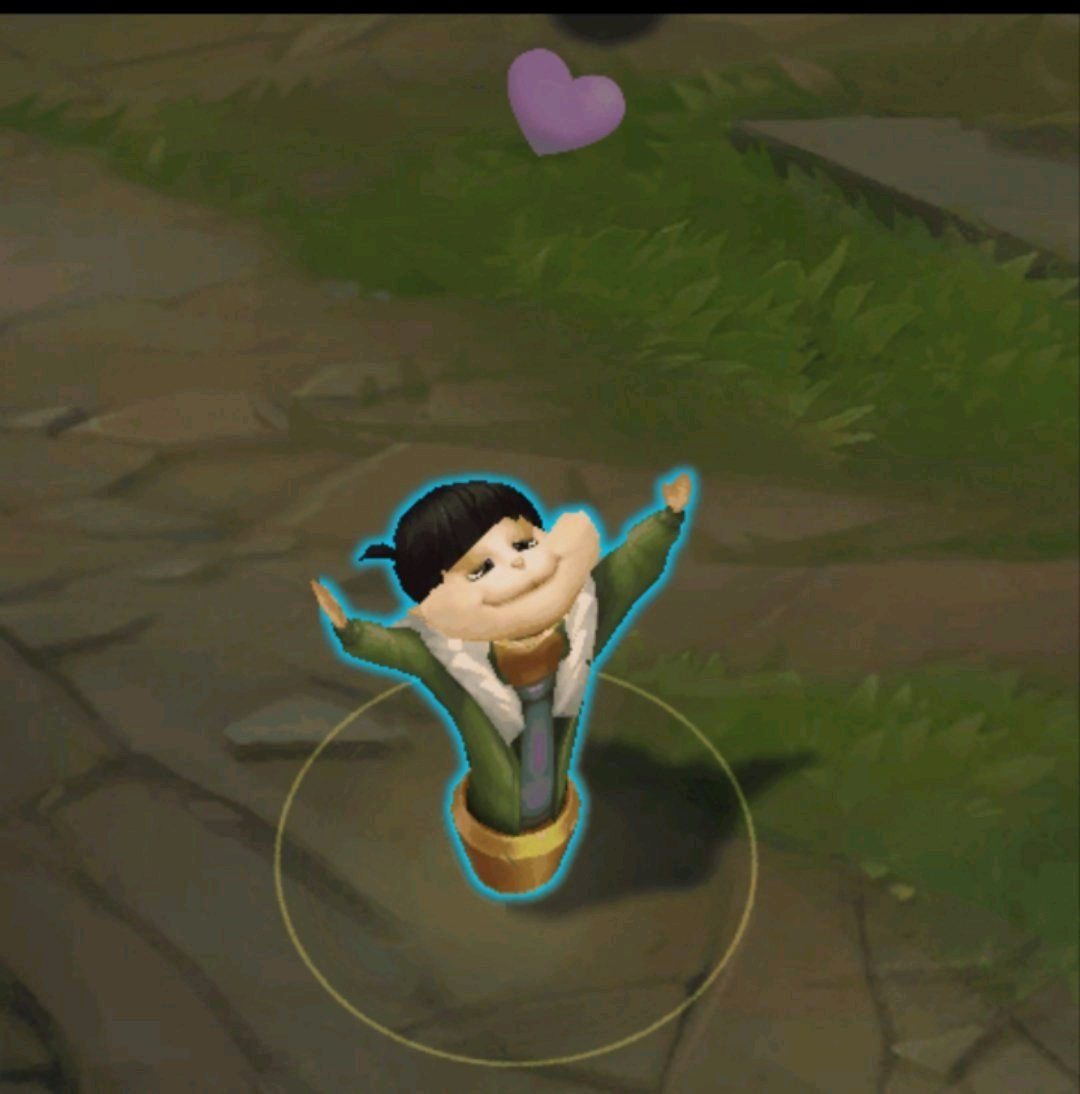 官方皮断腿!拳头推出王思聪吃热狗动态眼位23