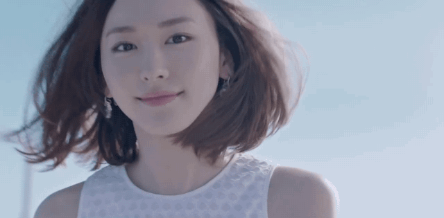 新垣结衣 老婆笑一个gif 哔哩哔哩