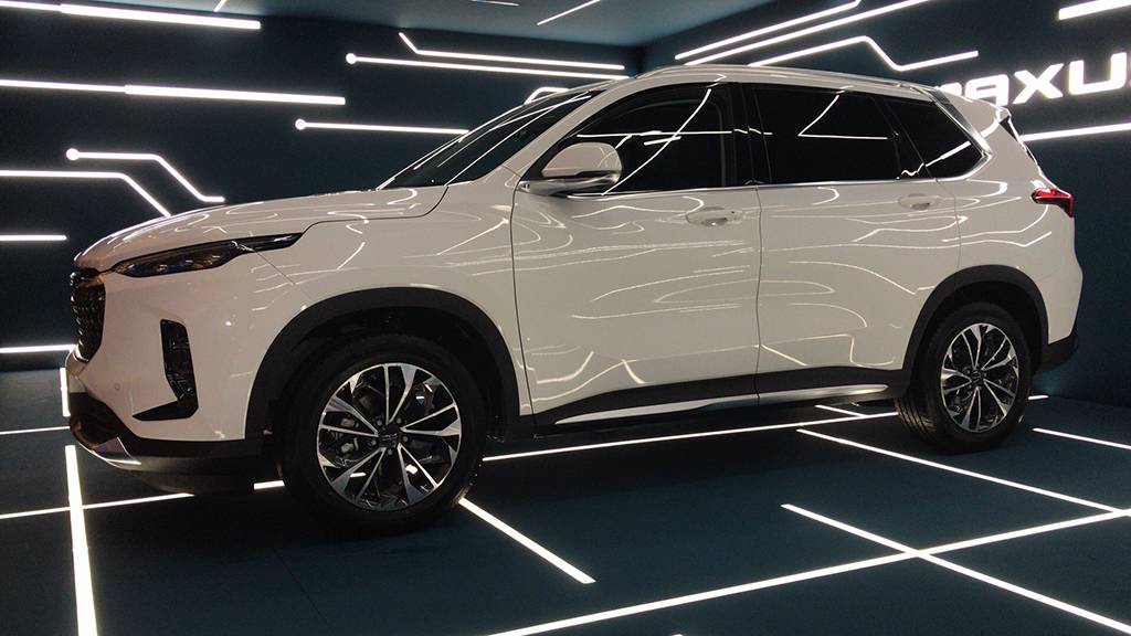 上汽maxusd60发布全民推荐款车型998万元起售