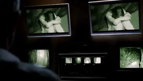 图片[9]-三男两女被困密室只能吃人过活，人性猛片《饥饿难耐》-68影视