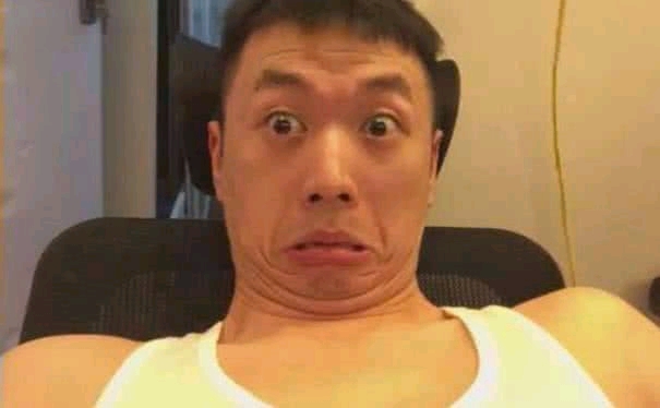 药水哥一来就征服了虎牙观众，“保护刘波”弹幕登顶榜首!