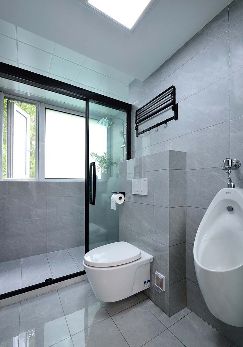 释放主卧内空间,主卫全家共享