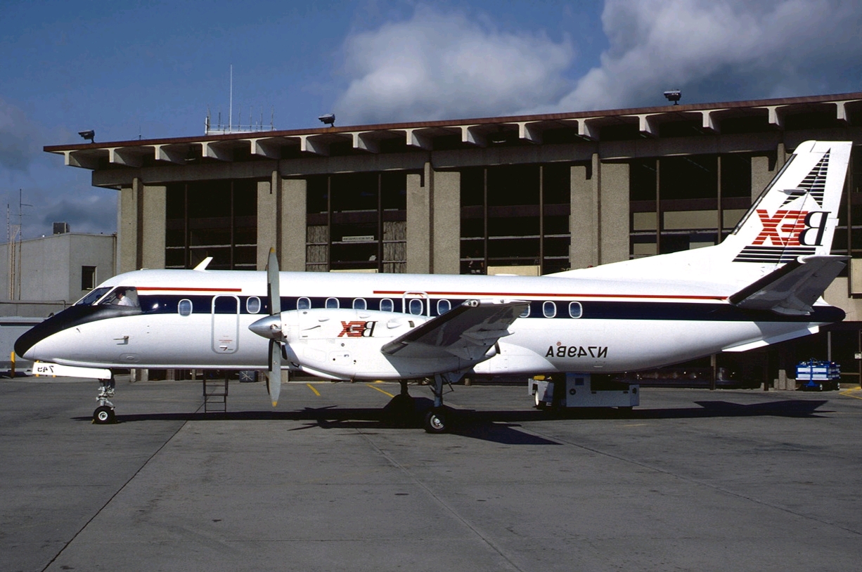 教你分辨各种机型二涡桨支线客机较常见