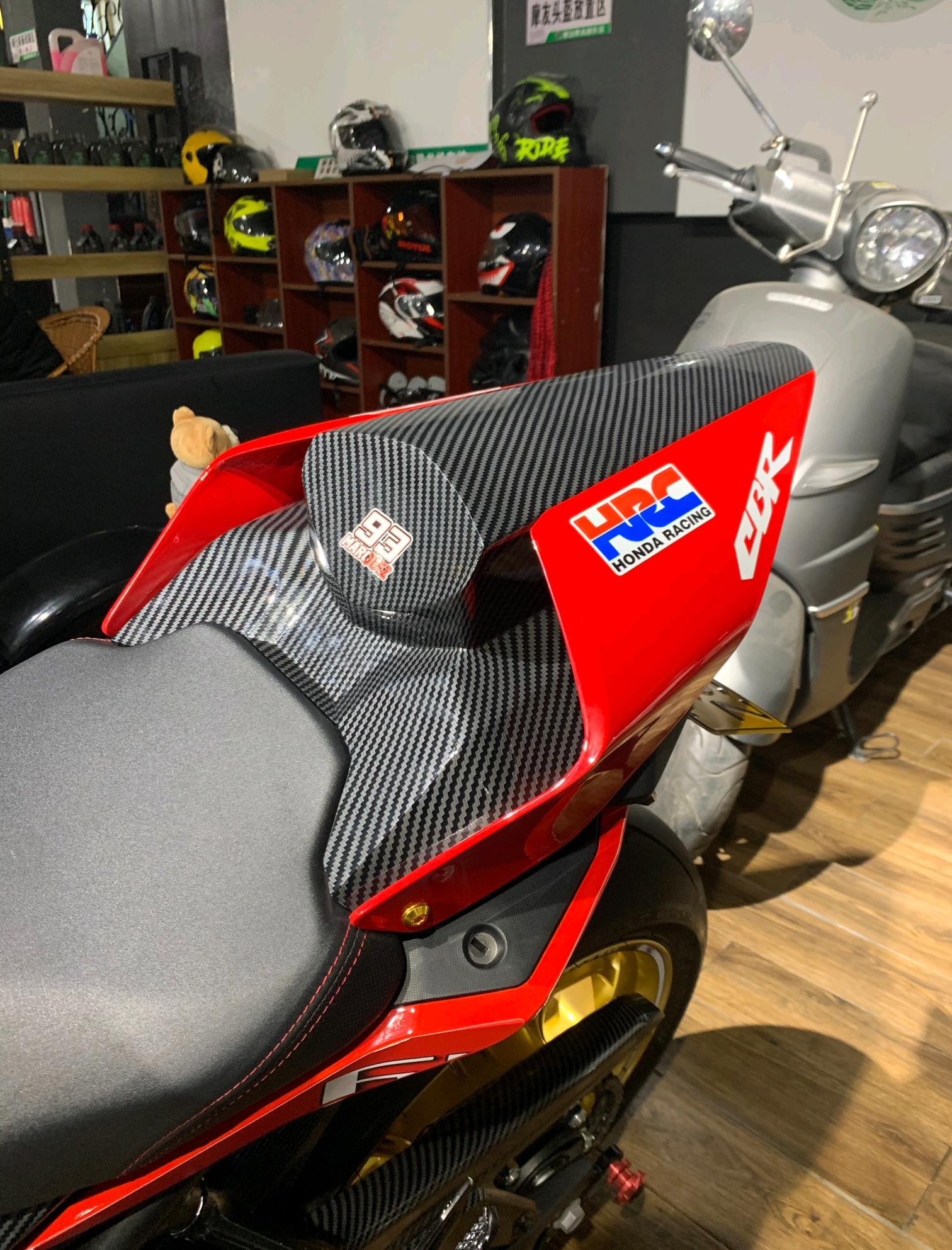 cbr650r改装后驼峰原创
