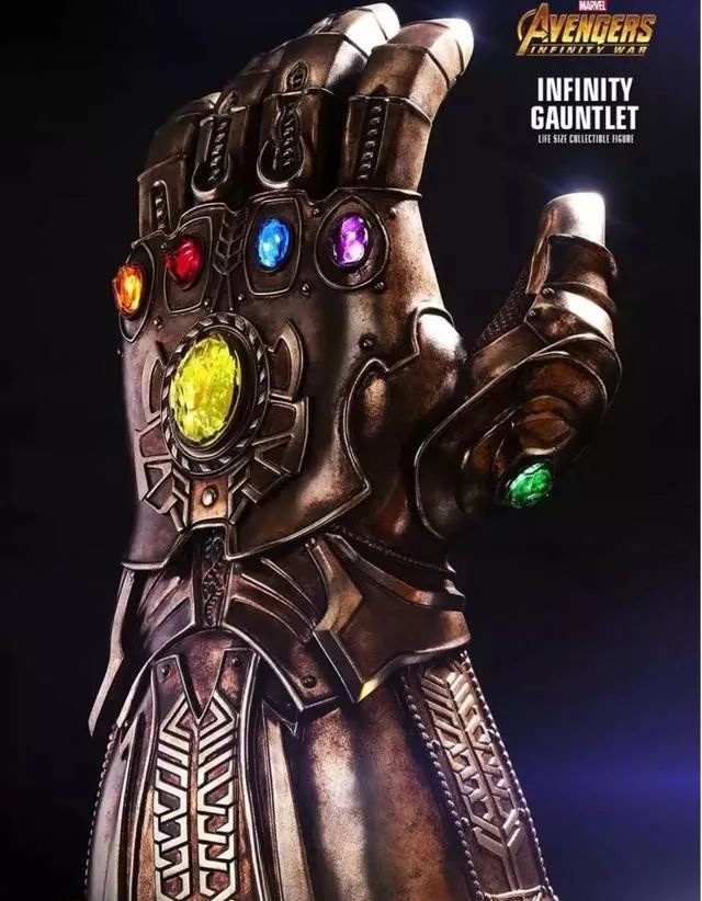 看完复联三后,回顾一下雷神三中的假的无限手