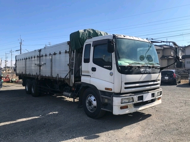 五十铃第一代giga卡车