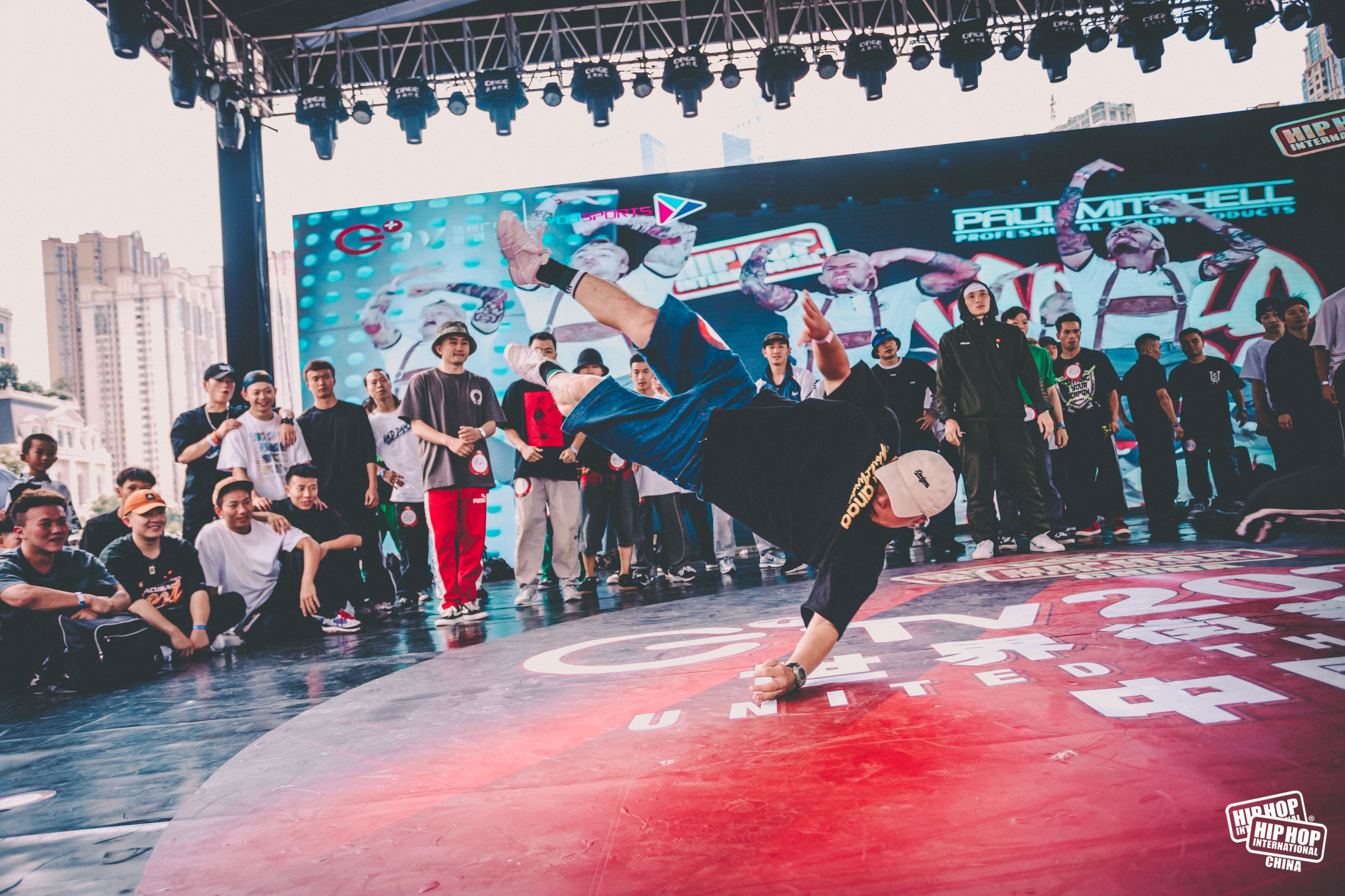 国际街舞联赛全球总决赛在浙江举行20国800名舞者以舞会友(图1)