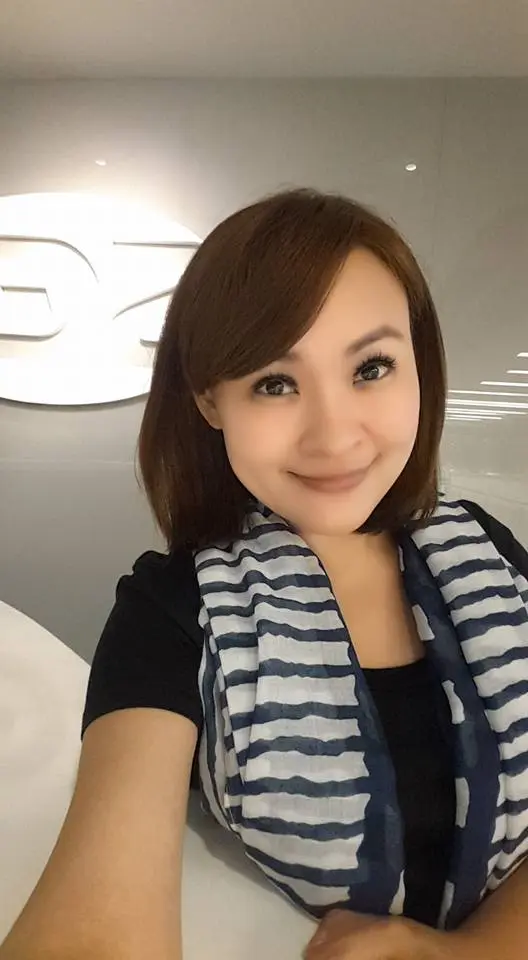 台湾省大世界新闻美女主播失误化解尴尬 王志郁 哔哩哔哩