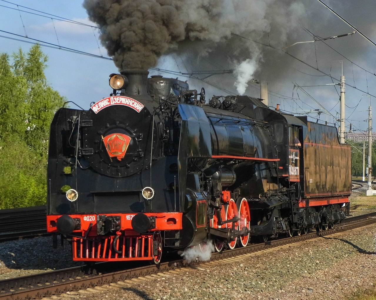 中国流线型蒸汽机车图片