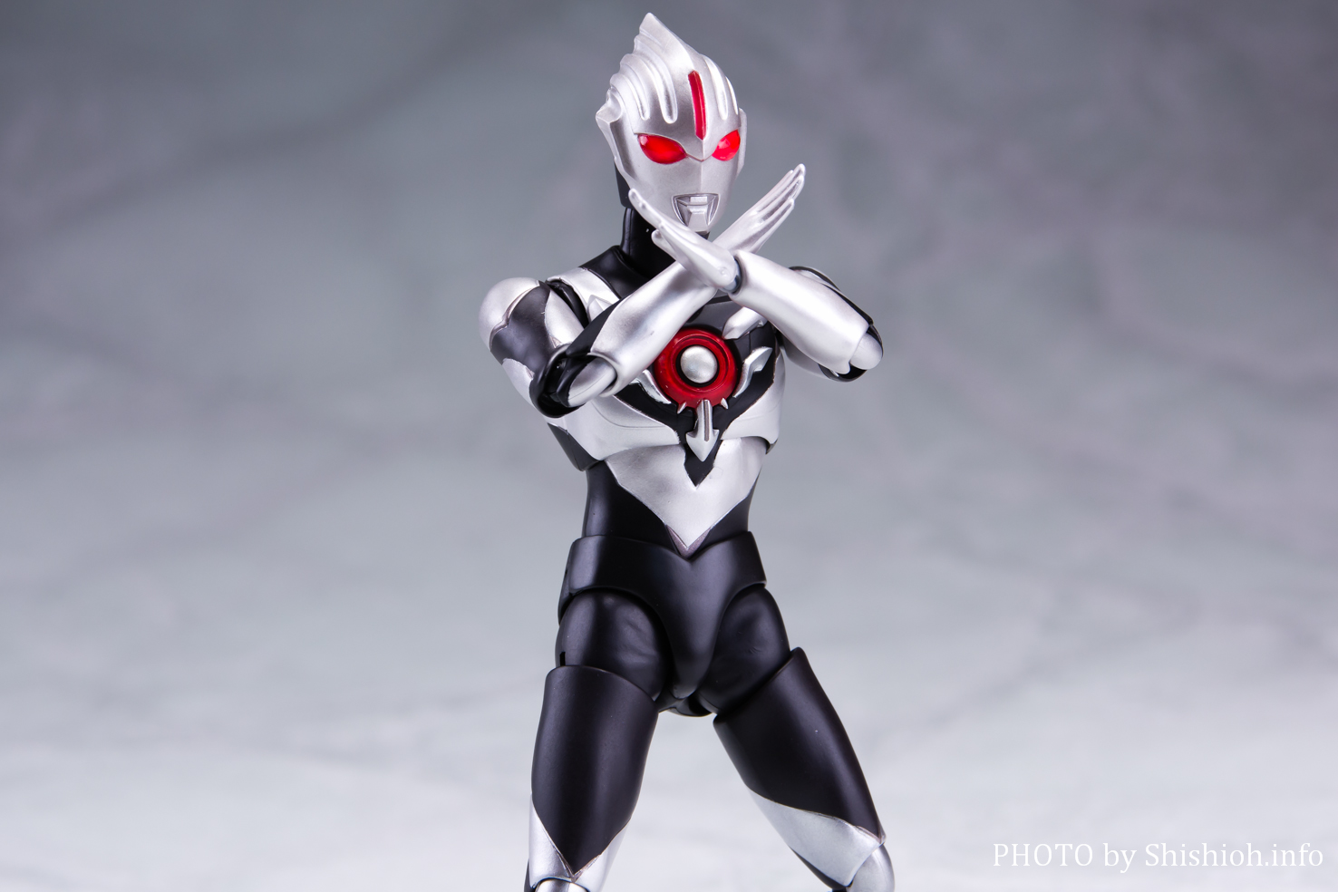 【日站评测】黑暗欧布奥特曼