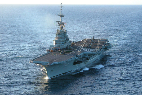 圣保罗号航空母舰