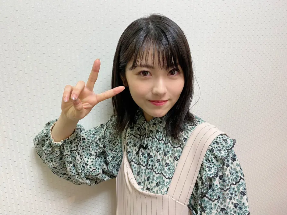 日剧日影资讯 荣仓奈奈 怀上了与 贺来贤人 的第二个孩子 浜辺美波岁生日快乐 哔哩哔哩 日剧日影资讯 荣仓奈奈 怀上了与 贺来贤人 的第二个孩子 浜辺美波岁生日快乐 哔哩哔哩
