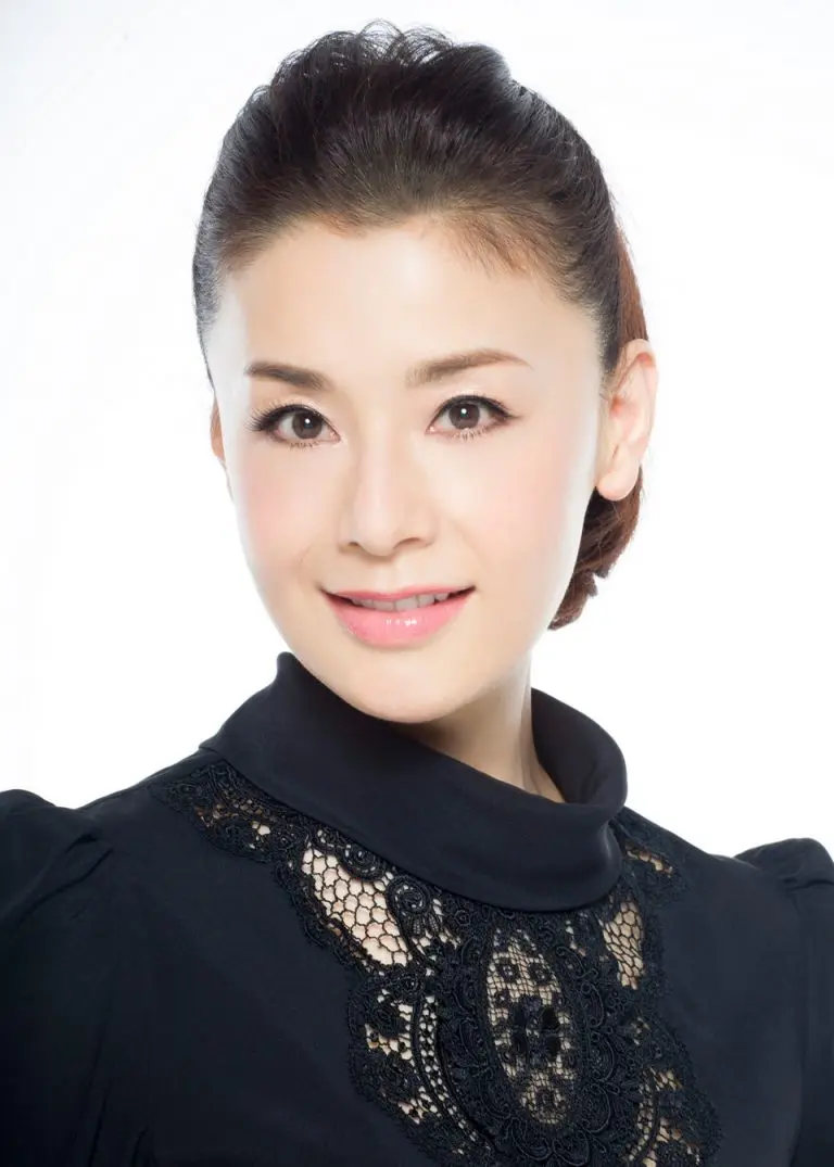 天海祐希 大地真央 黑木瞳 檀丽 盘点高人气的宝冢歌剧团og 哔哩哔哩