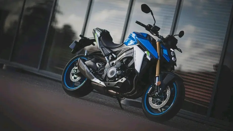 21铃木四缸街车gsx S1000发表 152ps马力 电控升级 哔哩哔哩