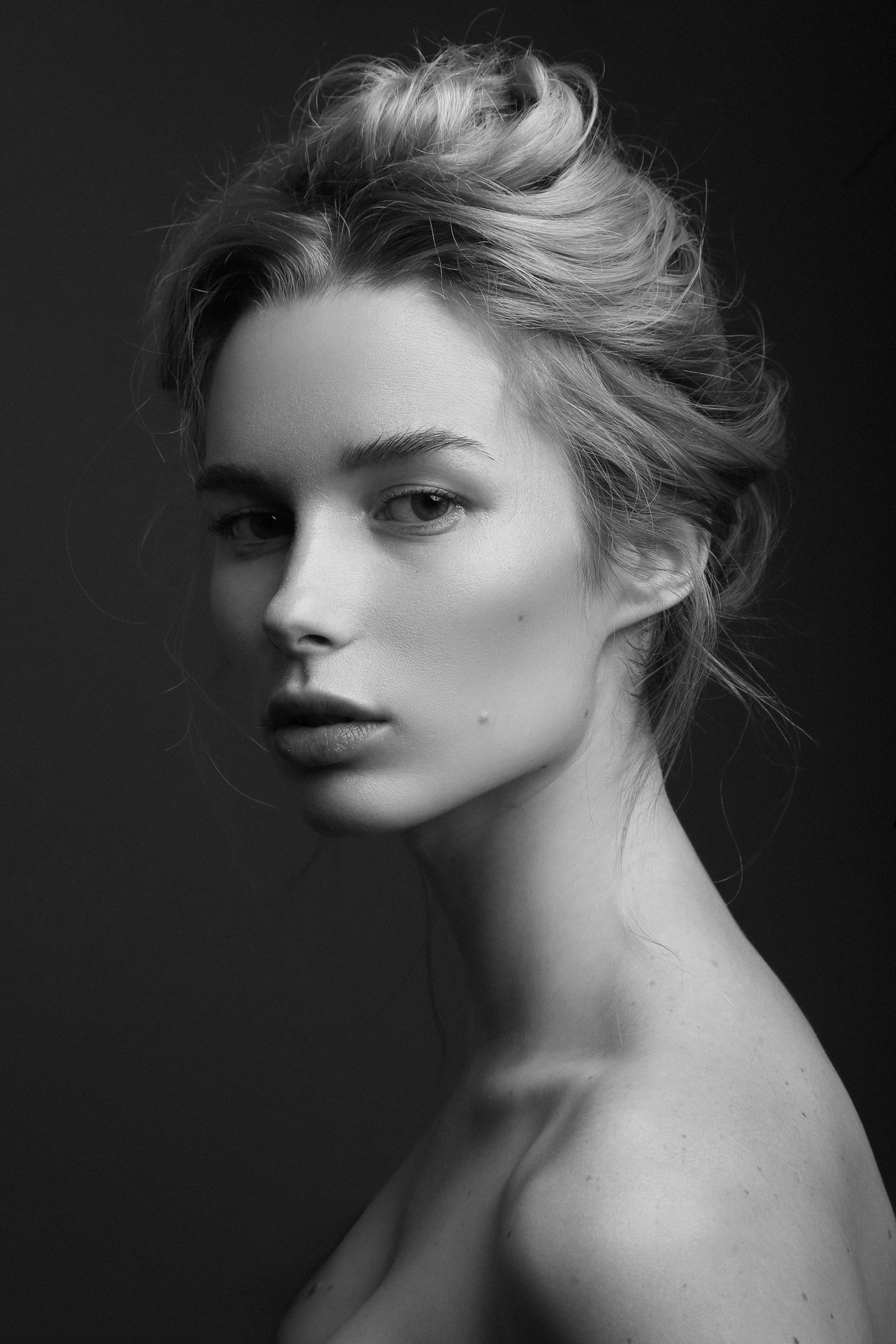 多伦多时尚摄影师Lena Sanz顶级国外时尚人像摄影作品欣赏 哔哩哔哩