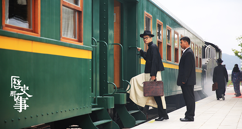 《历史那些事》番外小课堂2:溥仪的三醒三灭皇