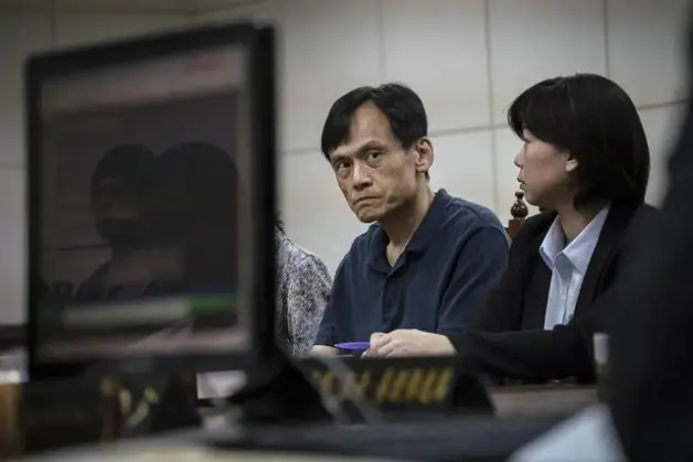 阳光普照 愿你有阴影可栖 哔哩哔哩