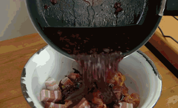 接下来是卤汁(miranade)的制作.